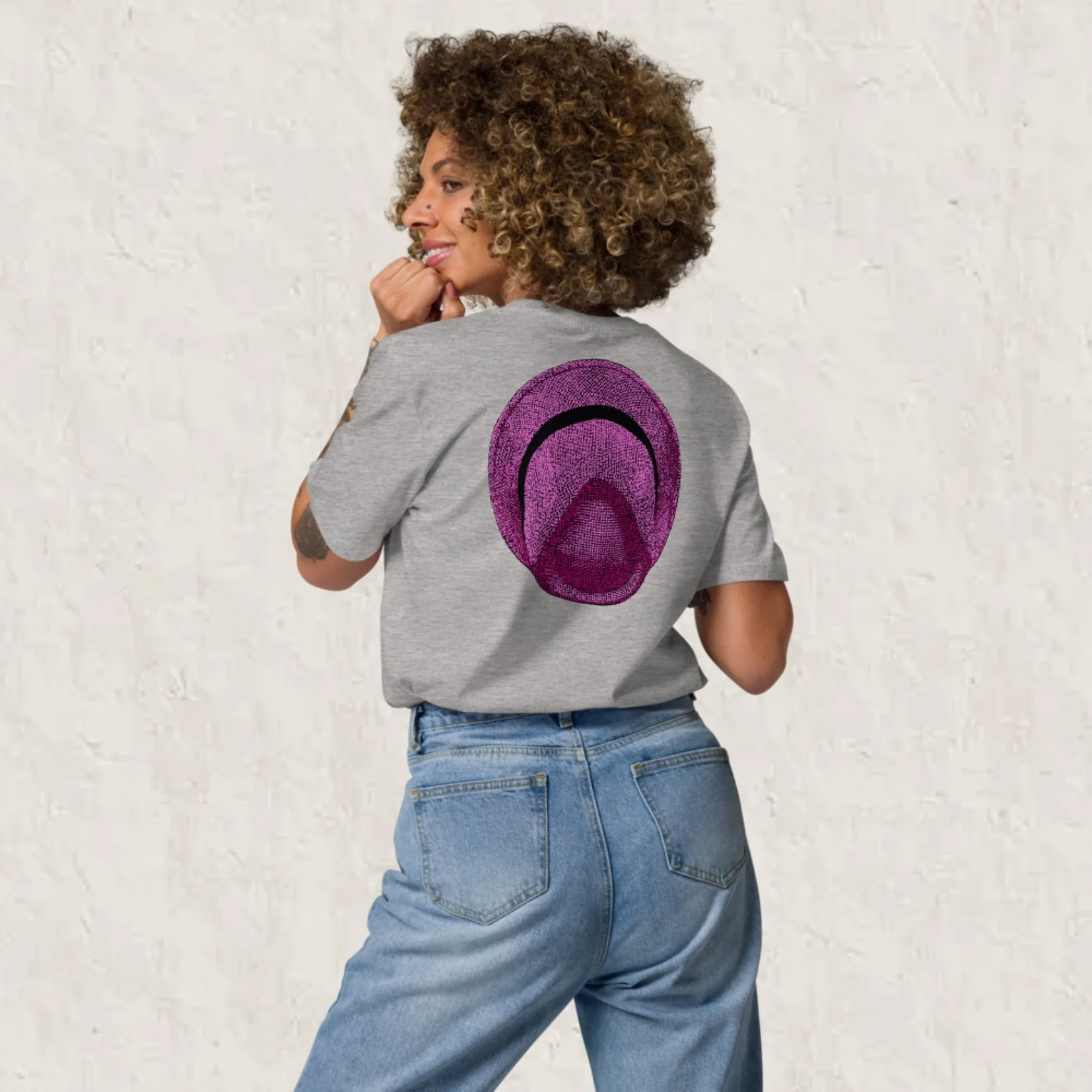T-shirt unisexe en coton biologique - Le Chapeau Panama rose – Image 4