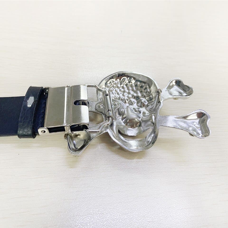 Ceinture en PU avec tête de mort pour hommes – Image 6