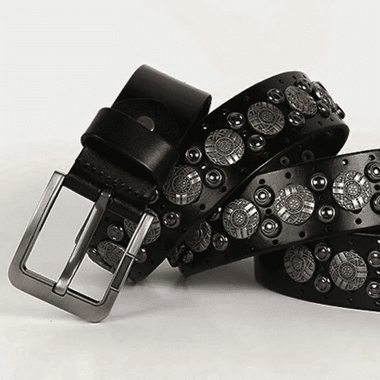 Ceinture en Cuir Noir avec Boucle et Rivet en Métal avec Motif – Image 2